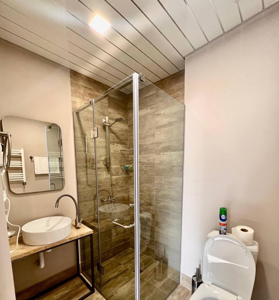Sargsyan Eco House Aparthotel Sevan Bilik gambar